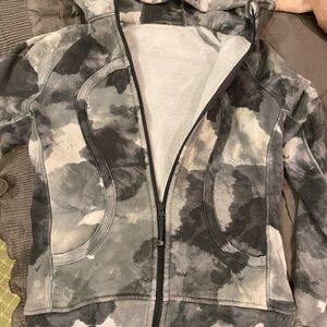 Lulu lemon scuba hoodie.